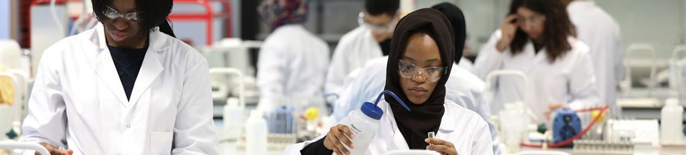 Two pharmacy students in a lab